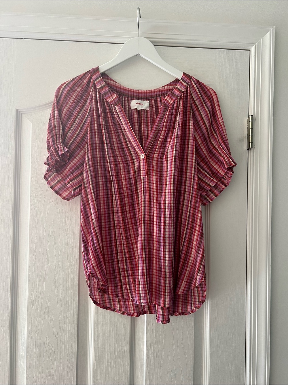 XiRENA Pink Plaid Split-Neck Short Sleeve Blouse
